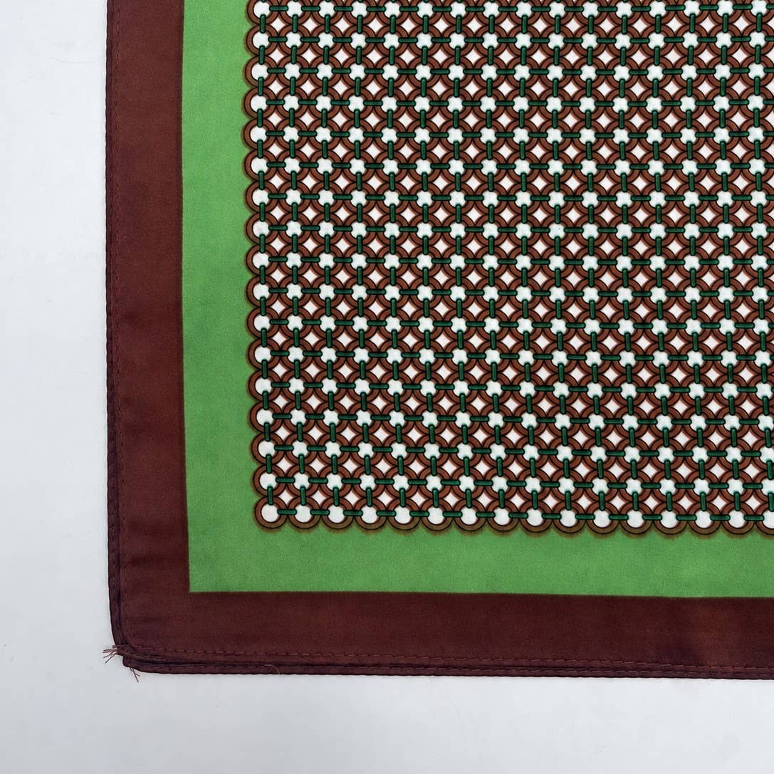 Interlocking Circle Geometric Print Square Scarf