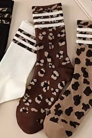 Throwback Crew Socks