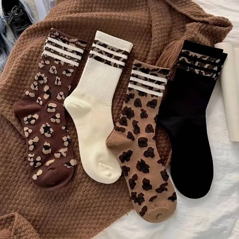 Throwback Crew Socks