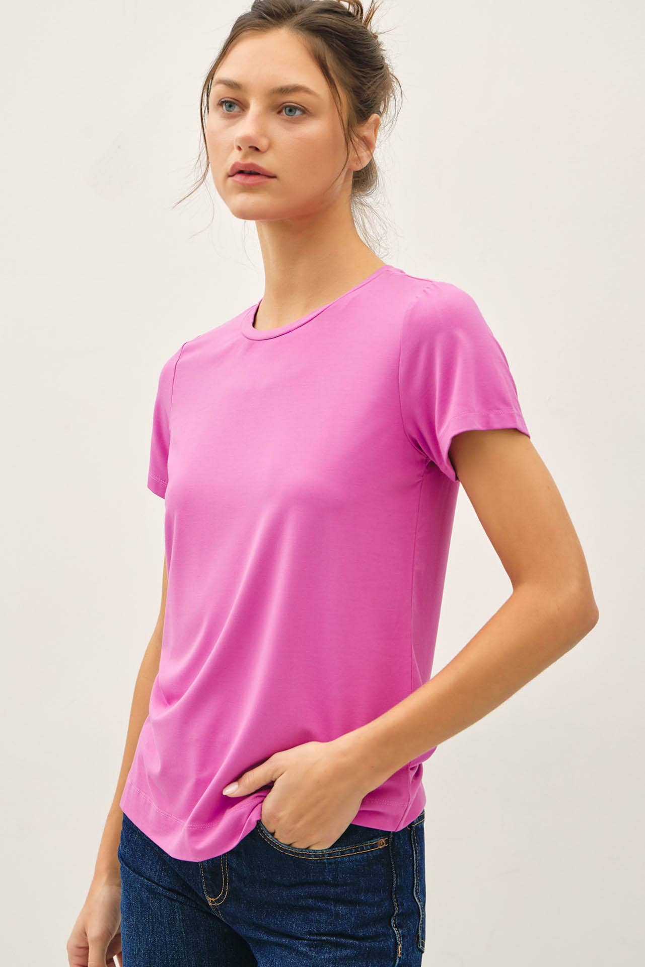 Basic Round Neck Tee