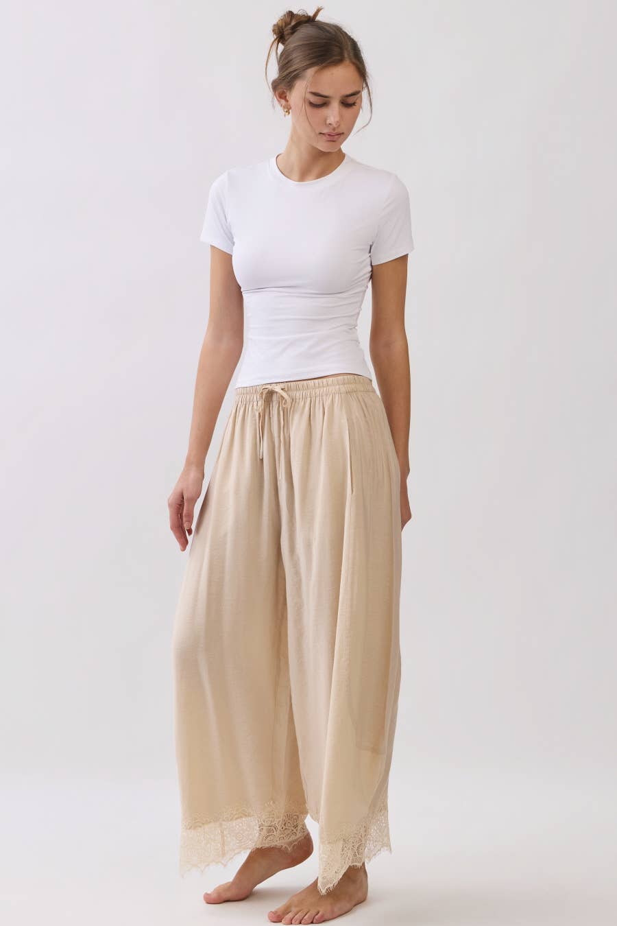 Crinkled Wide Leg Pants Description