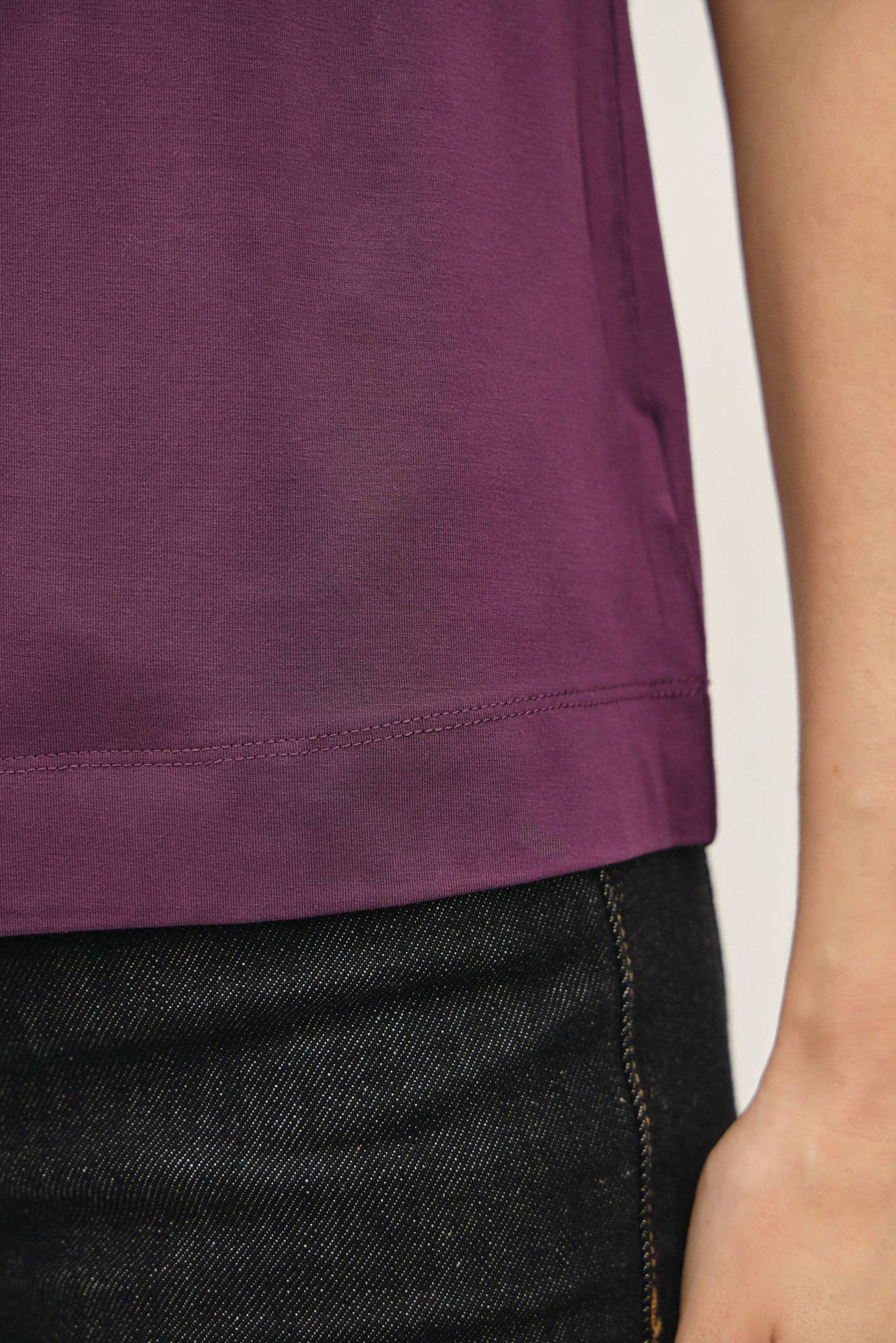 Basic Round Neck Tee