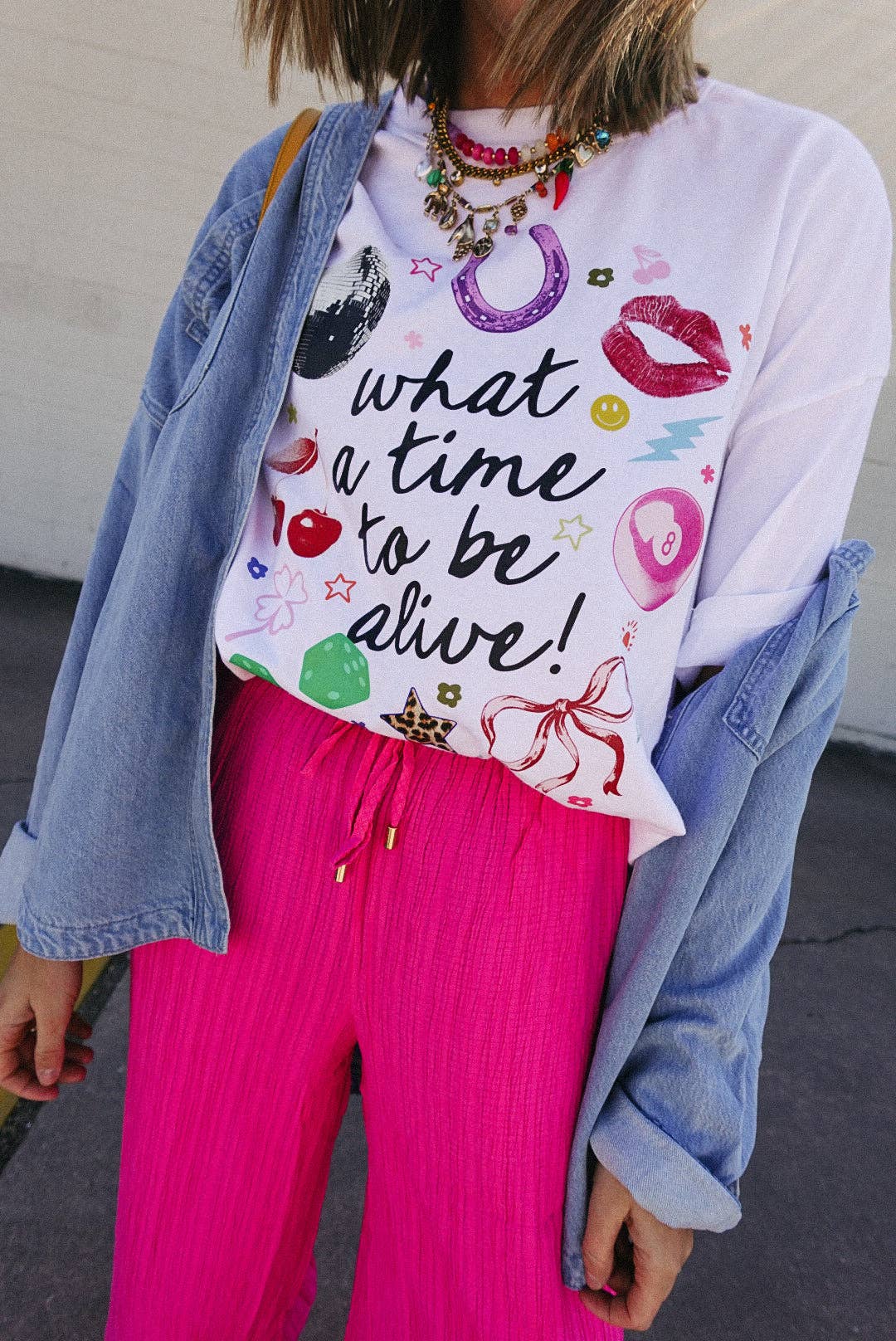 Etta & East What a time to be alive graphic tee - white