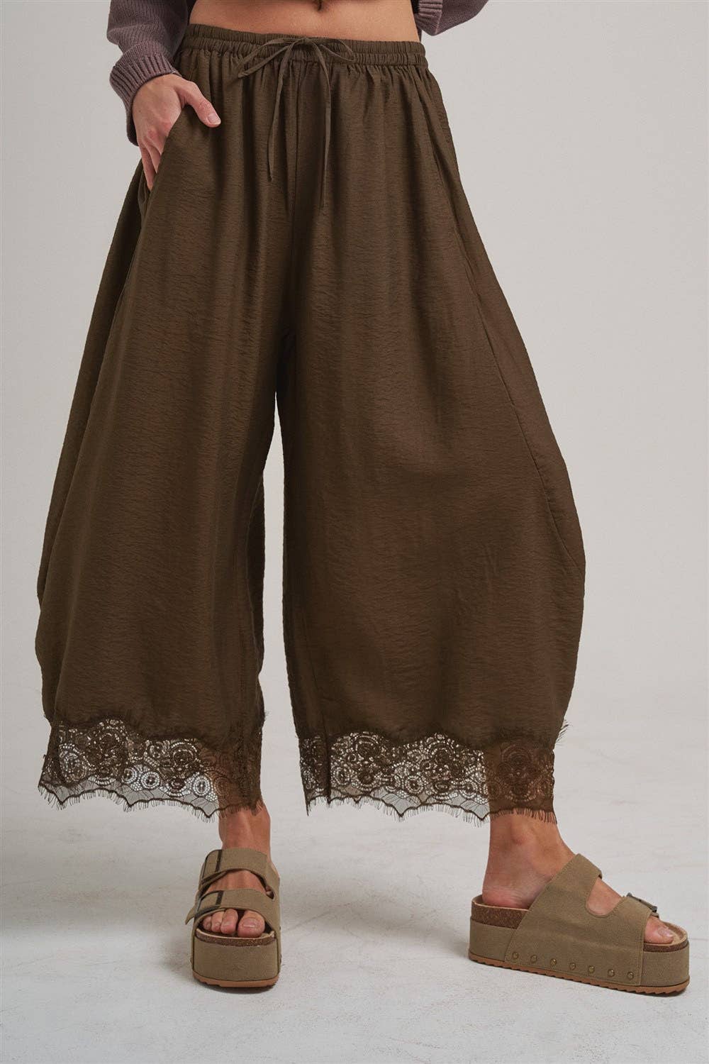 Flowy Balloon Leg Pants