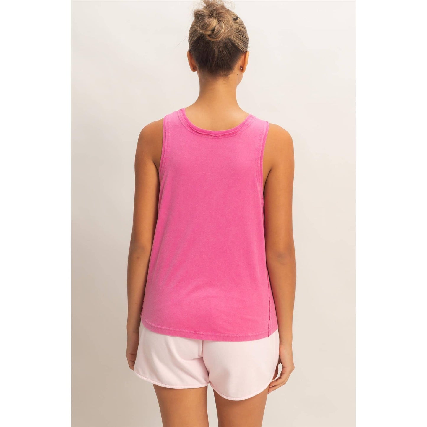 Raw Edge Detailed Sleeveless Washed Top