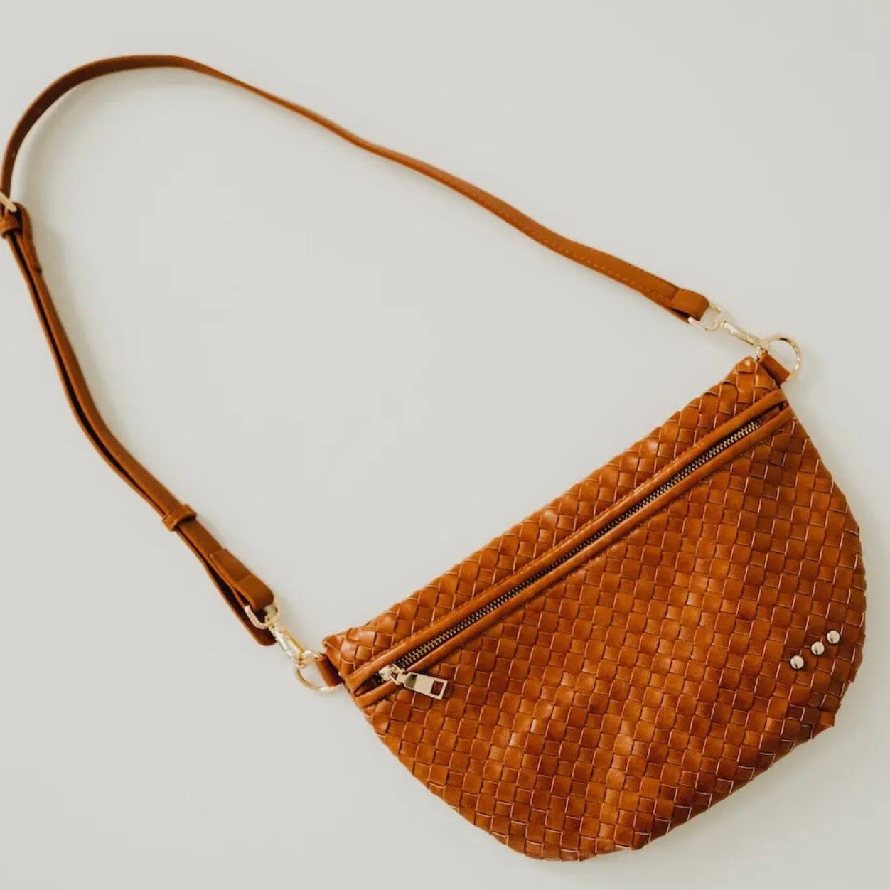 Minimalist Vegan Leather Crossbody Strap