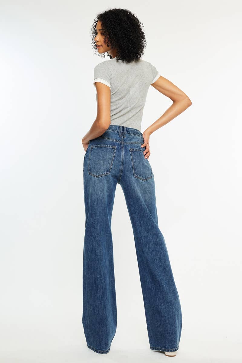 Kan Can Ultra High Rise 90’s Flare  Jeans