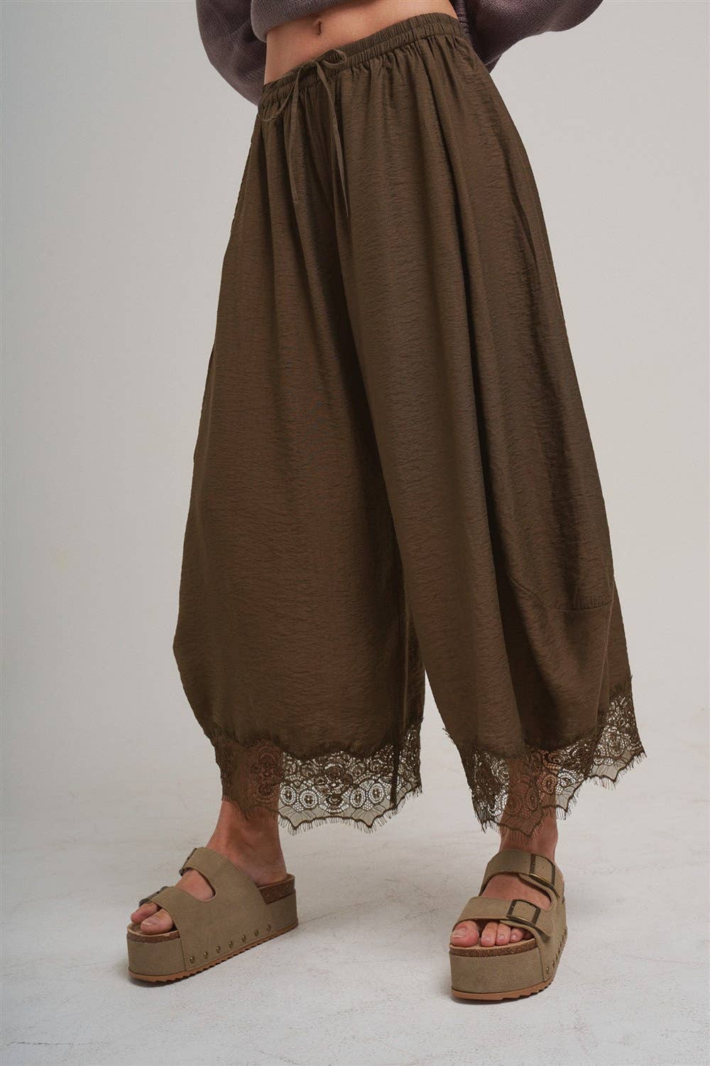 Flowy Balloon Leg Pants