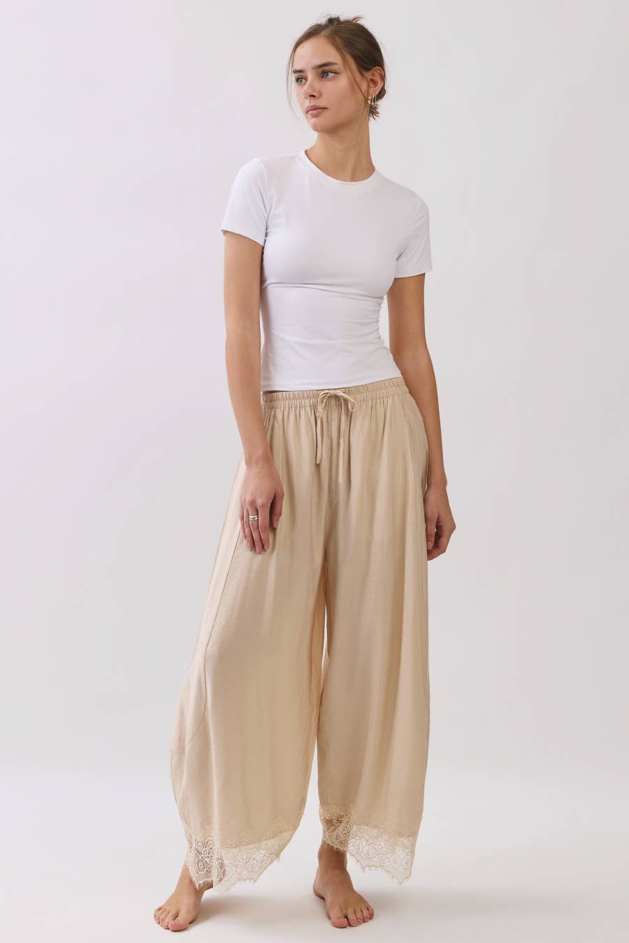 Crinkled Wide Leg Pants Description