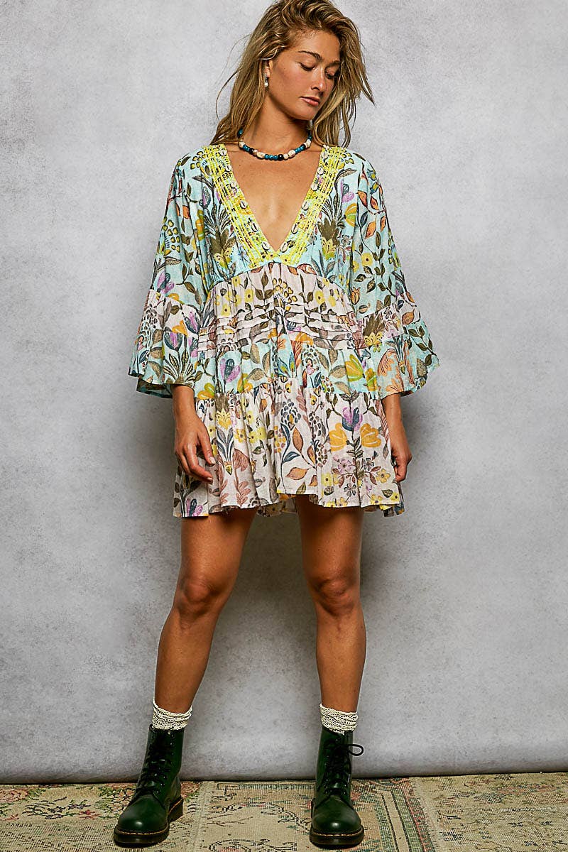 V-neck Seashell Shape Printed Woven Dress