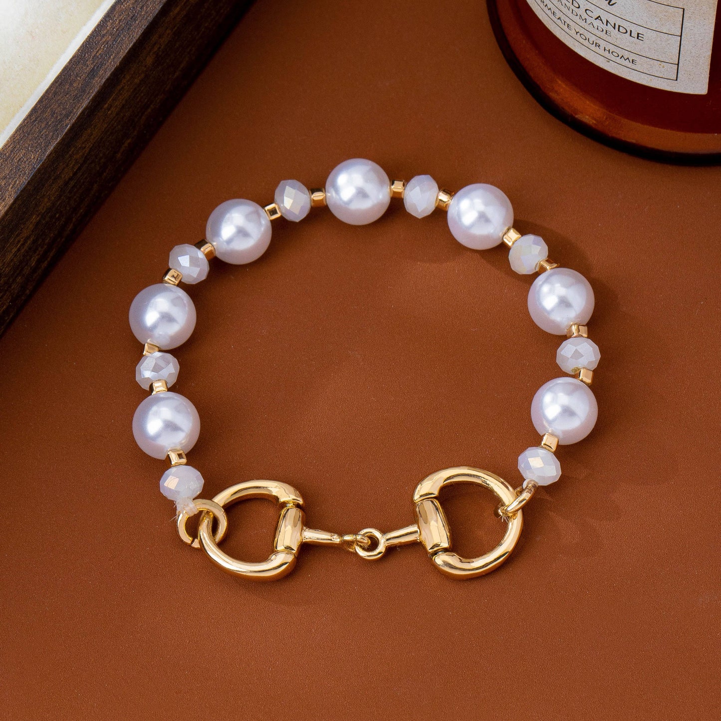 Horsebit Pearl & Faceted Bead Stretch Bracelet