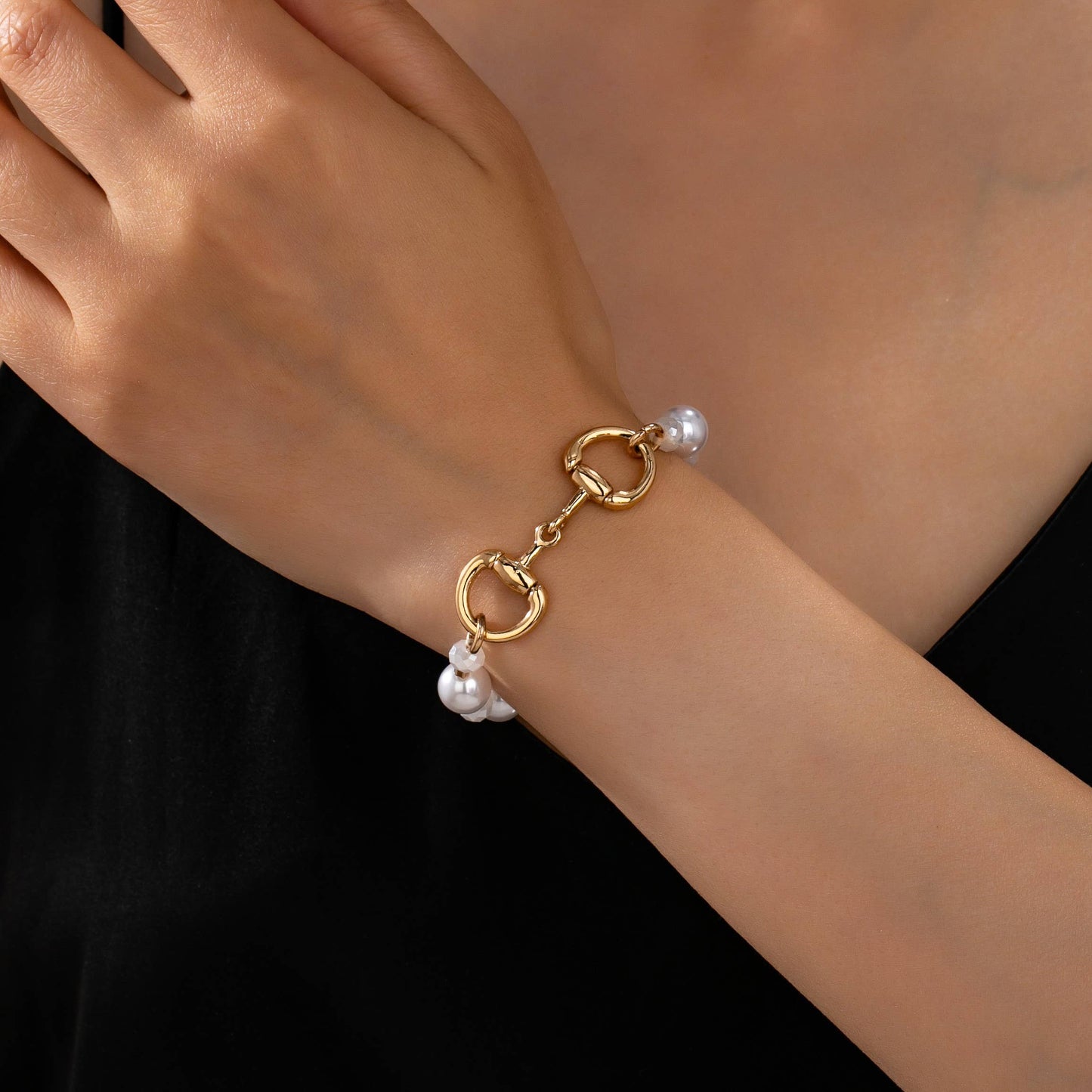 Horsebit Pearl & Faceted Bead Stretch Bracelet