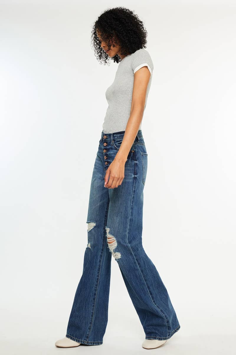 Kan Can Ultra High Rise 90’s Flare  Jeans