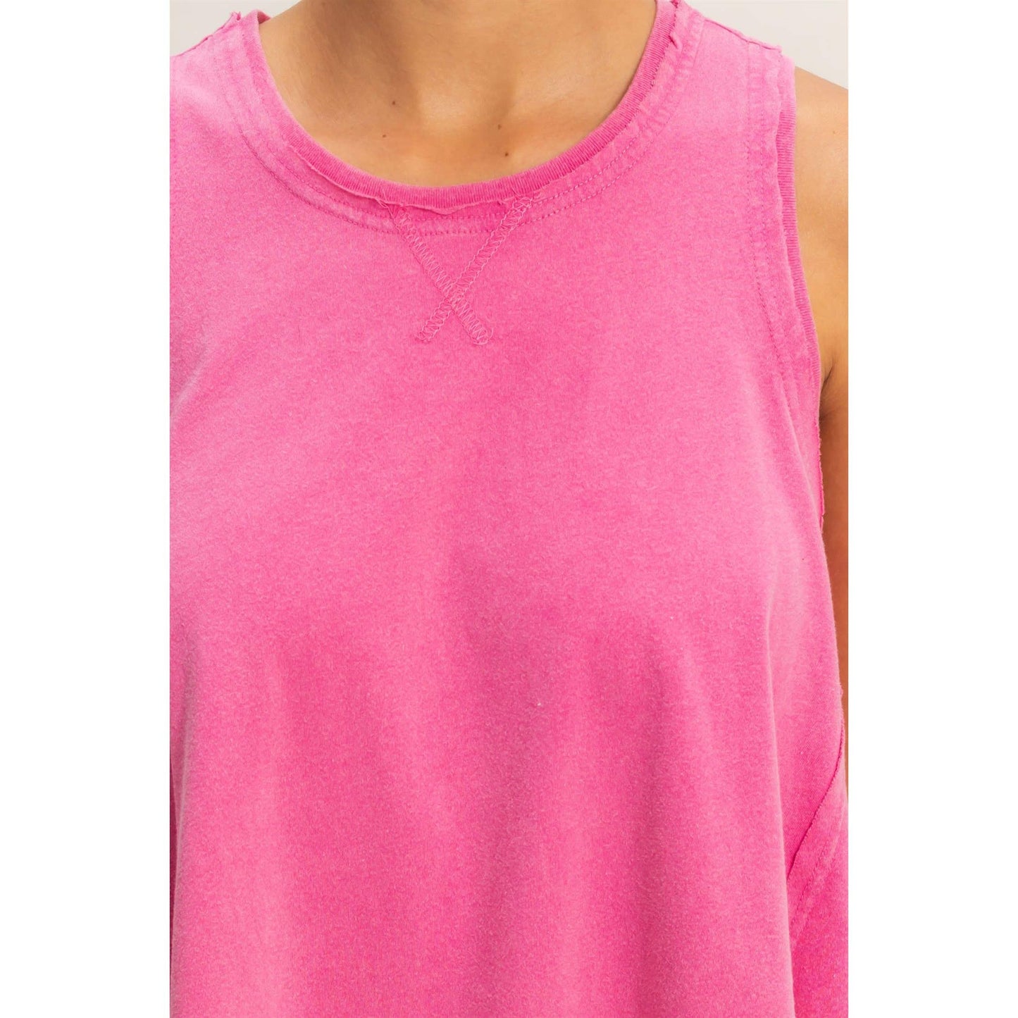 Raw Edge Detailed Sleeveless Washed Top